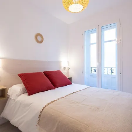 Molino Corteza Deluxe 6 Pax 公寓 *