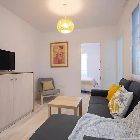 Molino Corteza Deluxe 6 Pax Apartment *