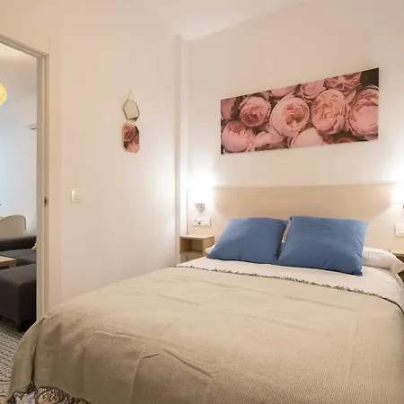 Molino Corteza Deluxe 6 Pax Apartment Granada