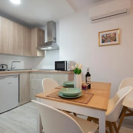 Molino Corteza Deluxe 6 Pax 公寓 格拉纳达