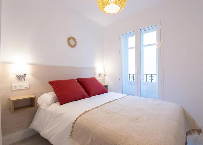 Molino Corteza Deluxe 6 Pax Apartment *